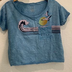 Cropped Roxy Tee with Pocket, Vintage style